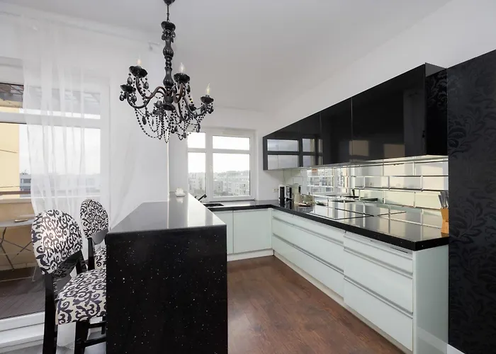 Avenue Chic Wilanowska By Solarento Apartment