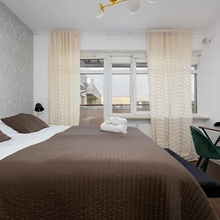 Avenue Chic Wilanowska By Solarento Apartament